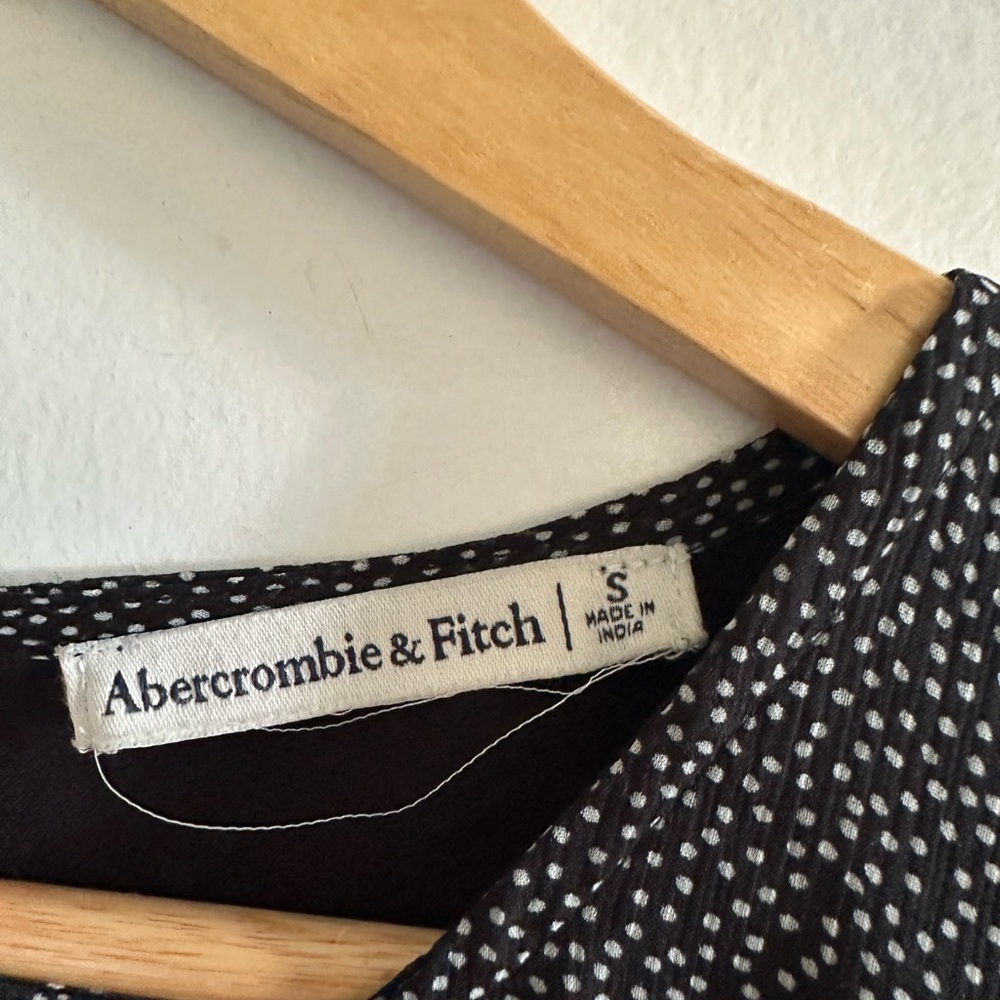 Abercrombie & Fitch Black/White Polka Dot Ruffle Chiffon Sheer Sleeve Dress - Picture 7 of 7